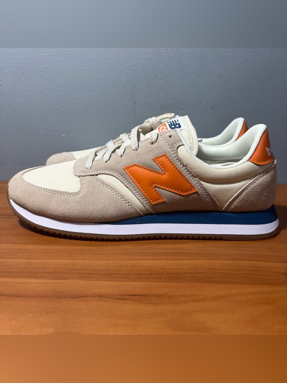 Mens New Balance 420 v2 Ivory Calm Taupe/Orange Athletic Shoes Sneakers Size 10